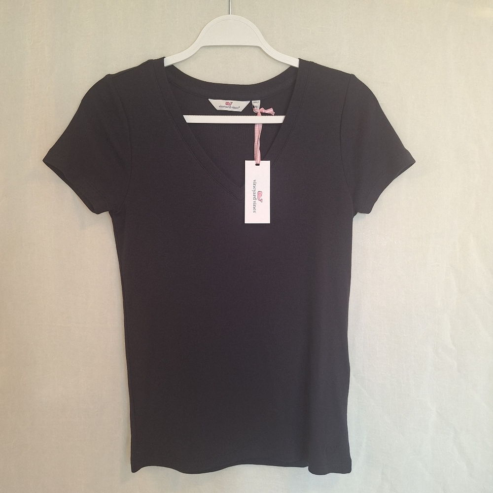 Vineyard Vines V-Neck Women's T-Shirt Size XS